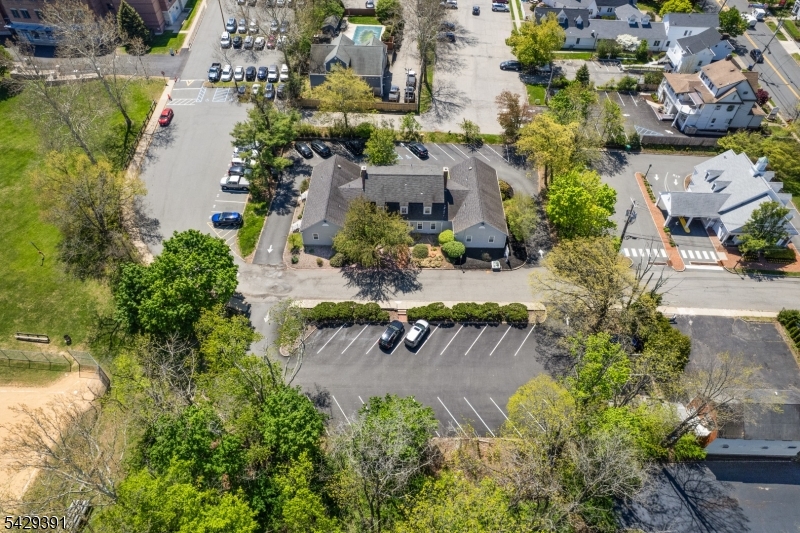 Downtown - Commercial Sale