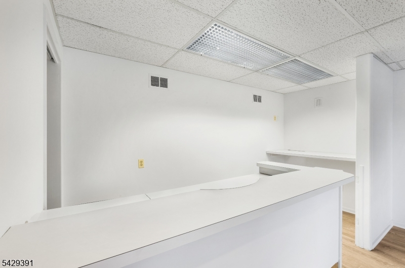 Downtown - Commercial Sale