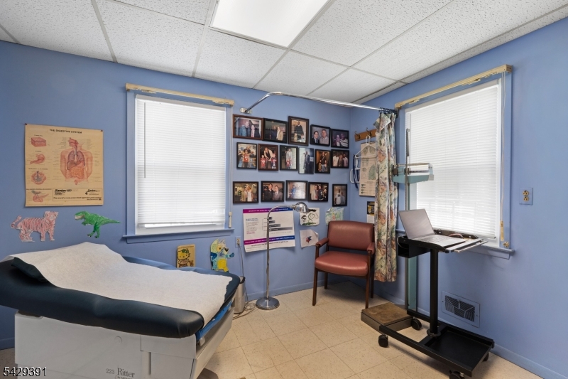 Downtown - Commercial Sale