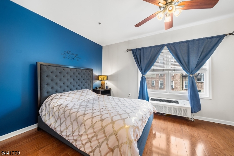 Insignia Gardens - Residential