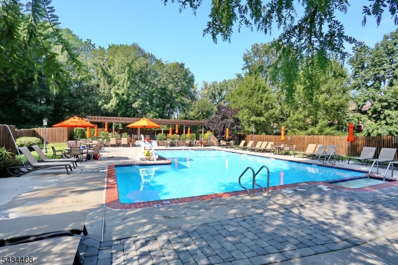 Washington Commons - Residential