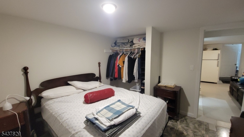 Forest Hills - Residential Income