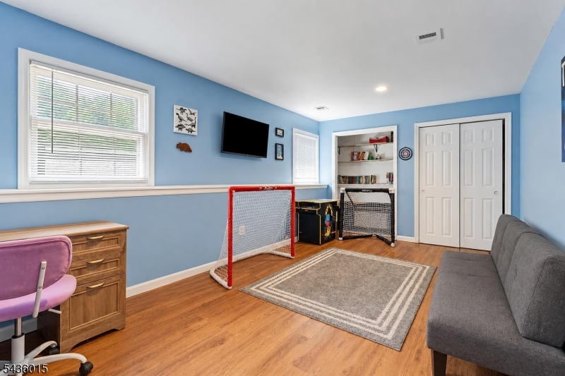 Oak Ridge - Residential