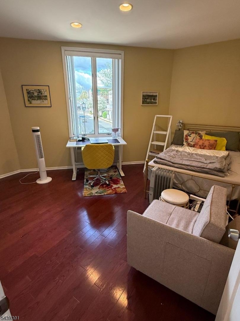 Montclair Mews - Residential