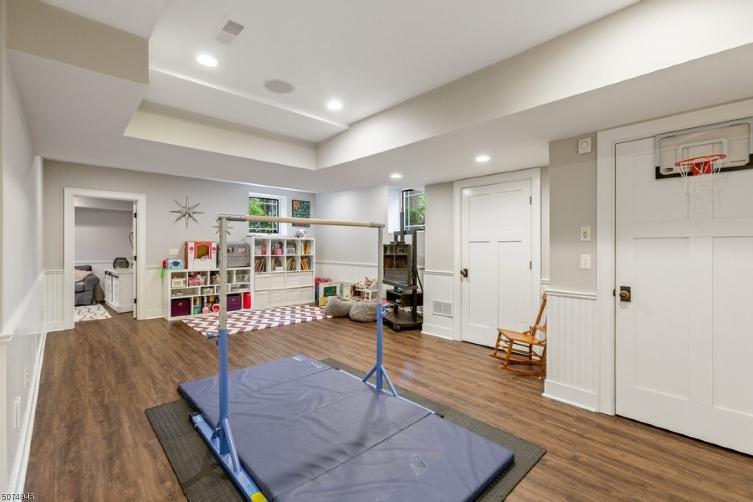 Rolling Hill - Residential