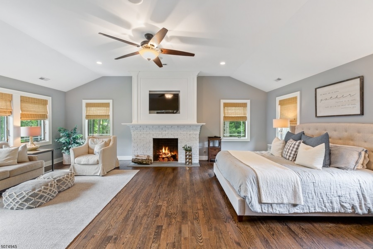 Rolling Hill - Residential