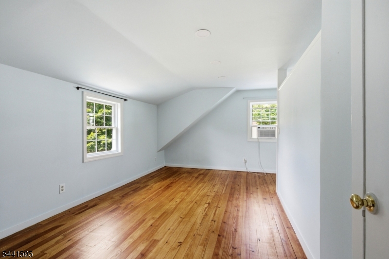 Knollwood - Residential