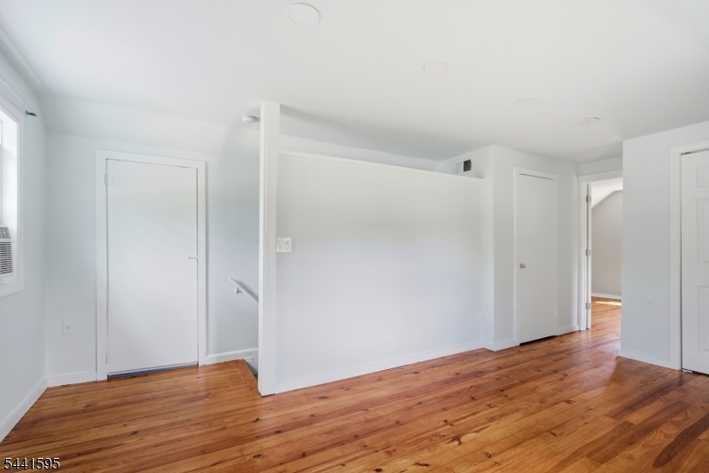 Knollwood - Residential