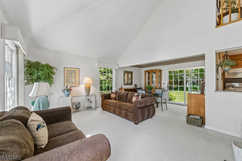 Spring Ridge - Residential