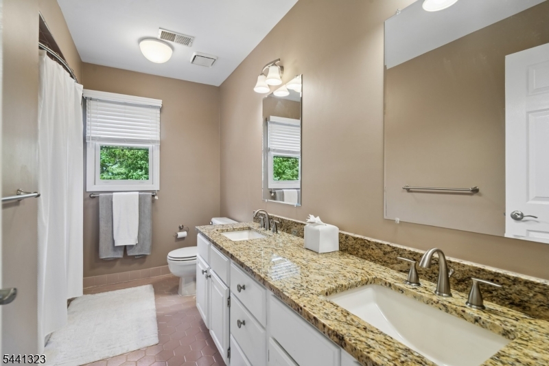 Center Grove - Residential