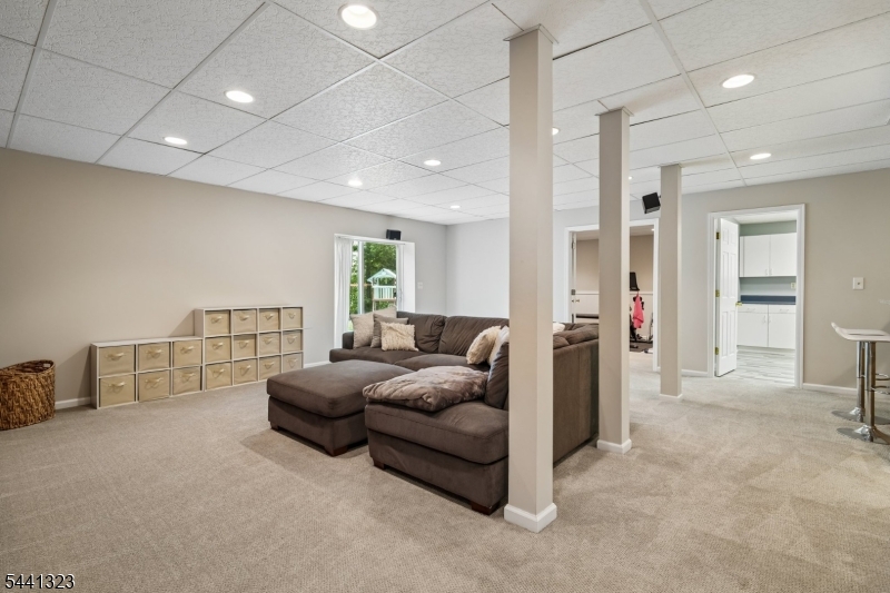 Center Grove - Residential