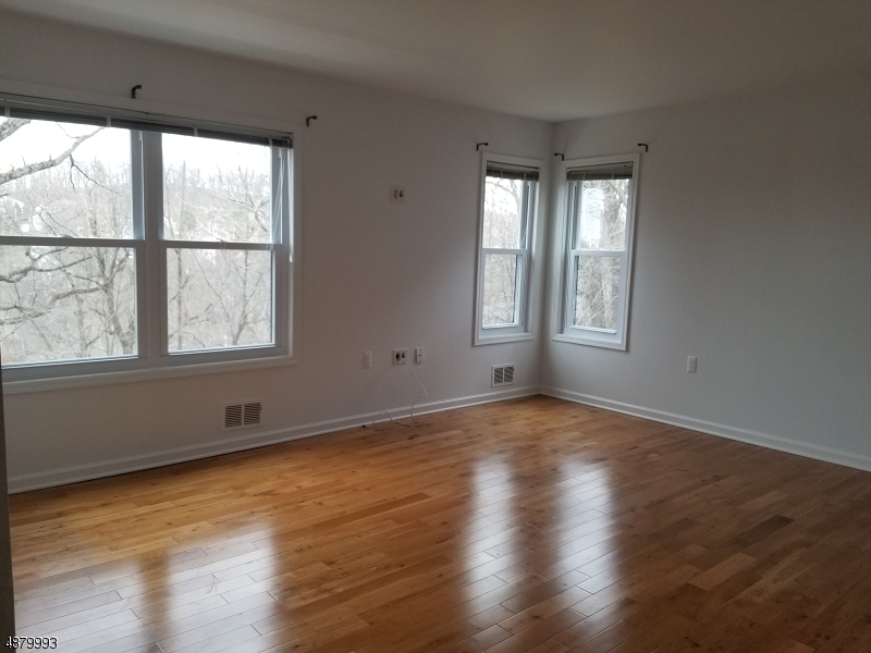 Burnham Park - Residential Lease