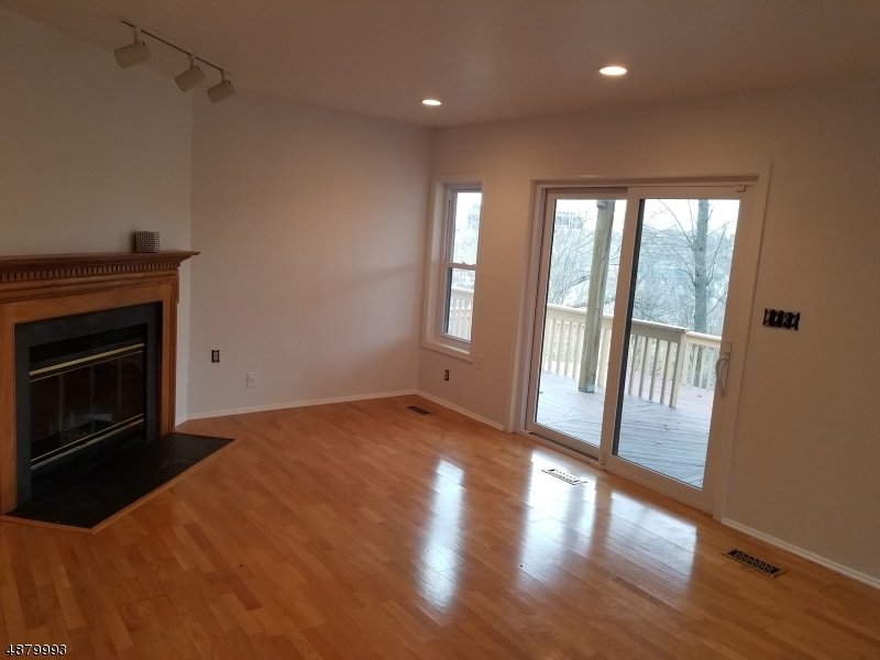 Burnham Park - Residential Lease