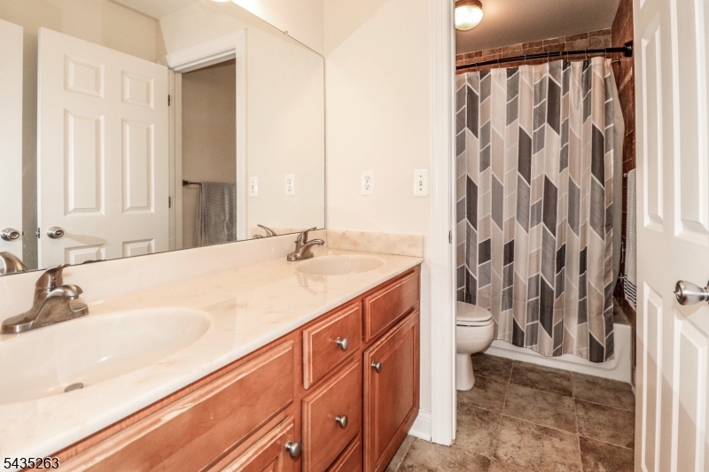 BRENNER ESTATES AT SOMERSET - Residential