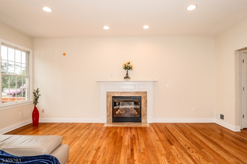 BRENNER ESTATES AT SOMERSET - Residential