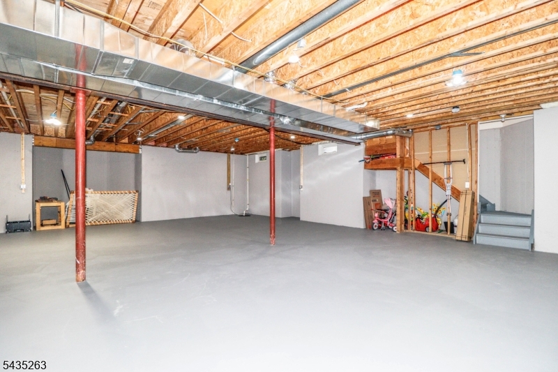 BRENNER ESTATES AT SOMERSET - Residential