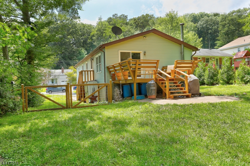 White Meadow Lake - Residential