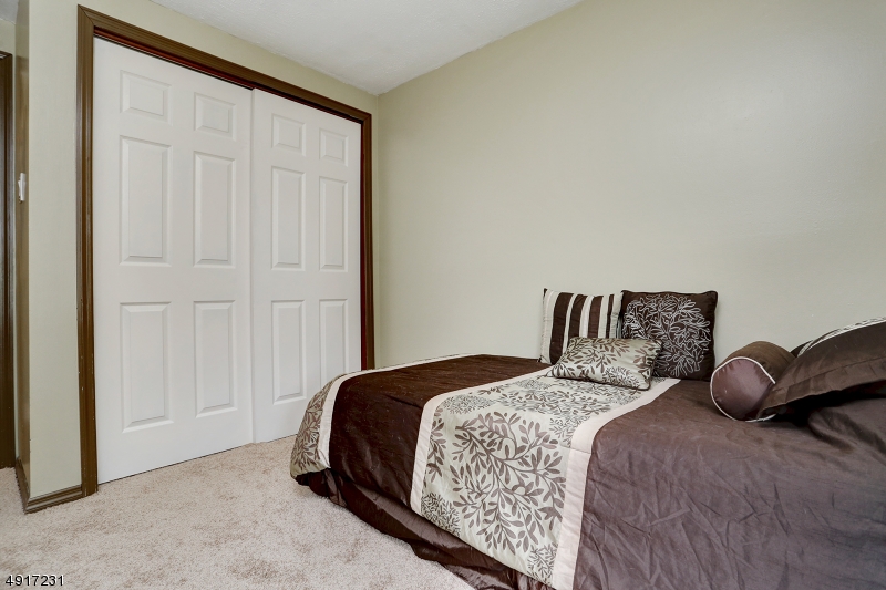White Meadow Lake - Residential