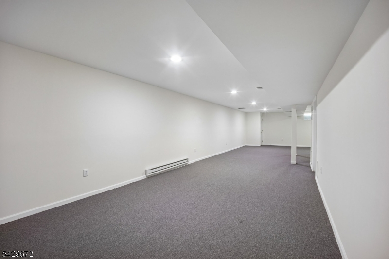 Hamilton Crest - Residential