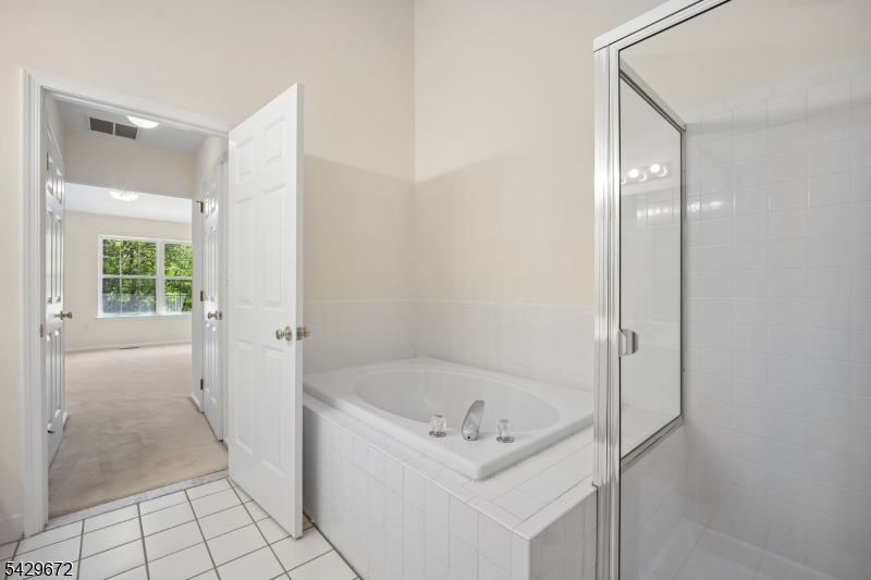 Hamilton Crest - Residential