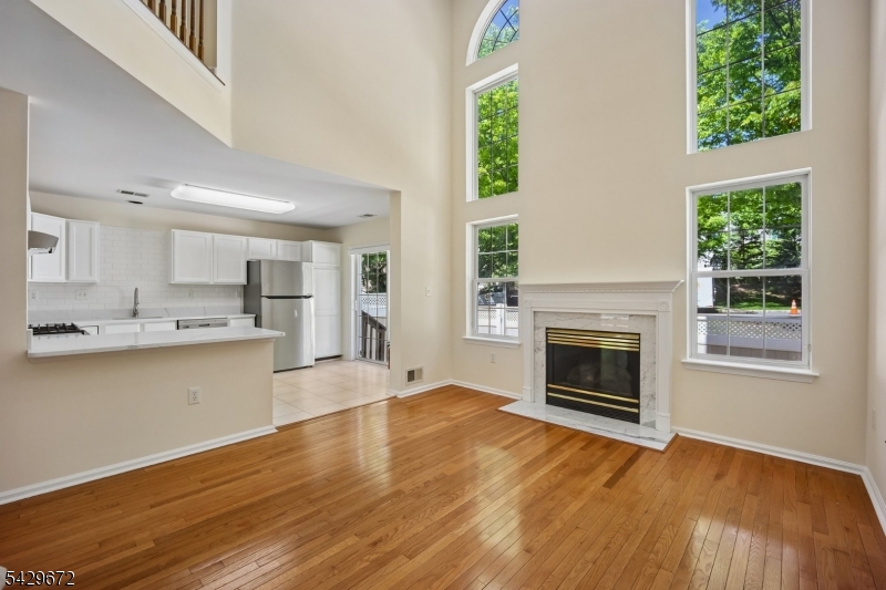 Hamilton Crest - Residential