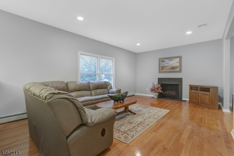 Glenmont Commons - Residential