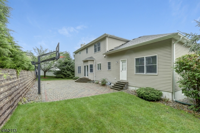Glenmont Commons - Residential