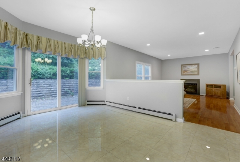 Glenmont Commons - Residential