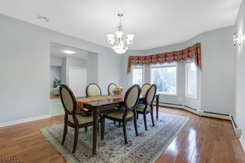 Glenmont Commons - Residential