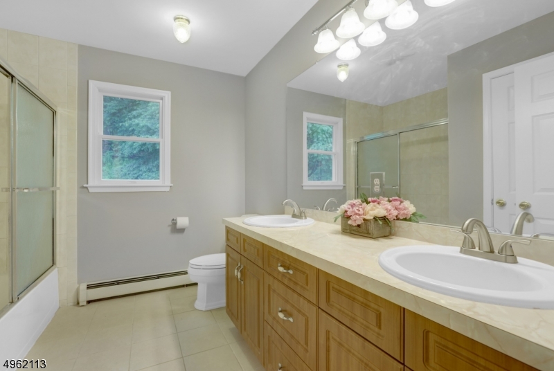 Glenmont Commons - Residential