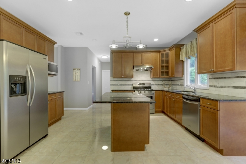 Glenmont Commons - Residential