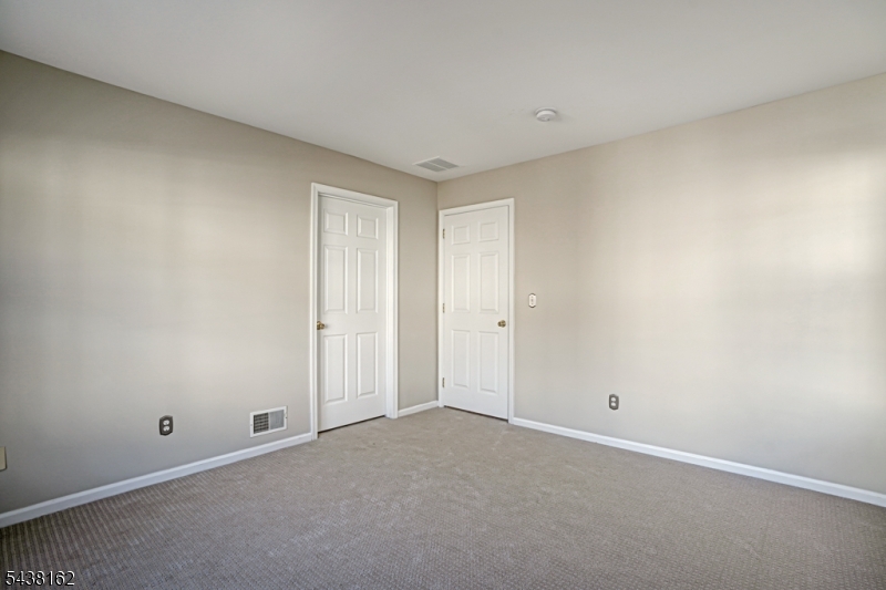 Mountainview - Residential Lease