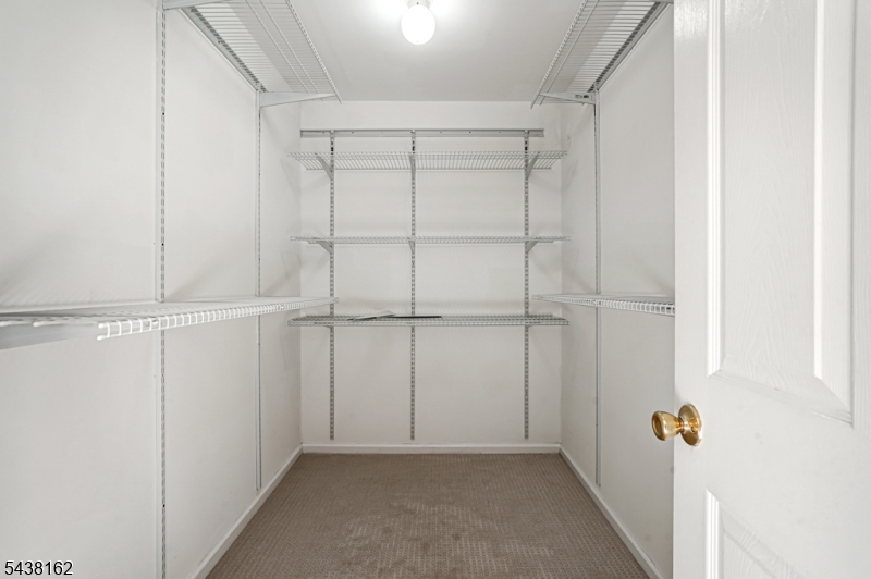 Mountainview - Residential Lease