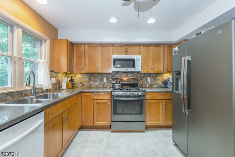 Cedar Lake - Residential