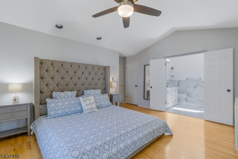 Beacon Hill - Residential