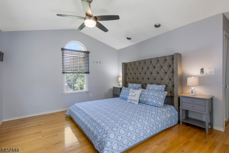 Beacon Hill - Residential