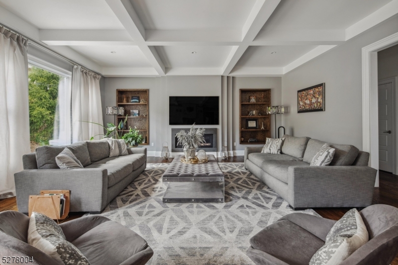 DEERFIELD - Residential