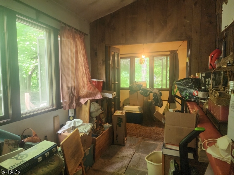 Vernon Vally Lake - Residential