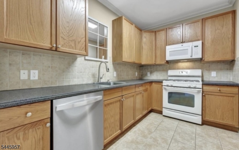Heights of Lebanon - Residential Lease