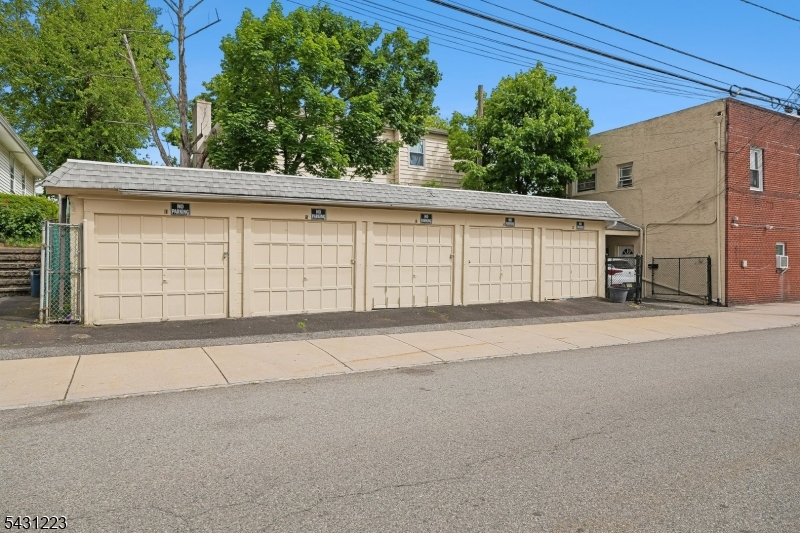 Edison - Commercial Sale