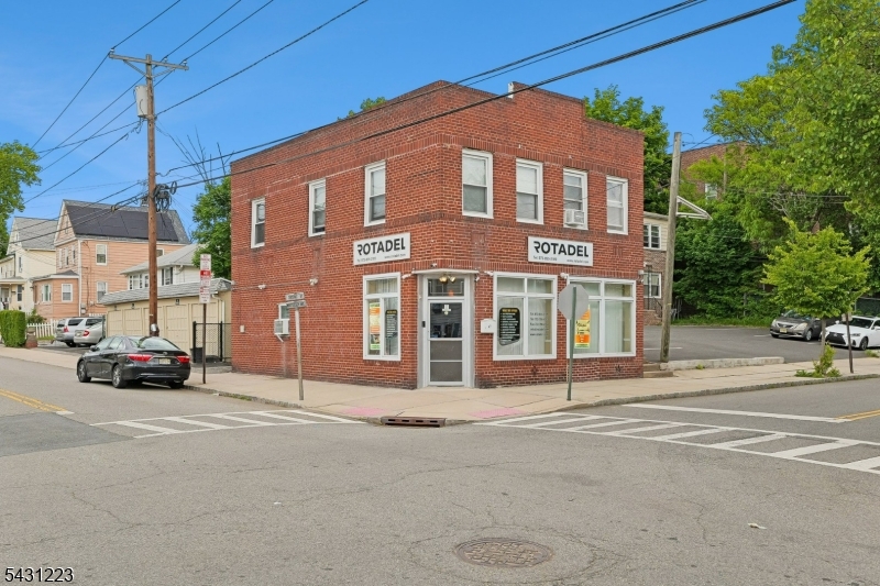 Edison - Commercial Sale