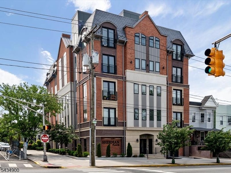 Sherman Place - Residential