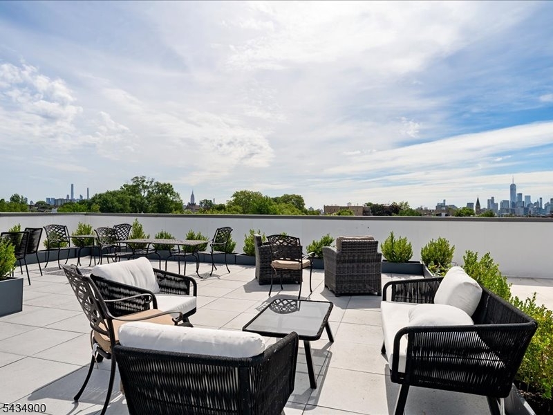 Sherman Place - Residential