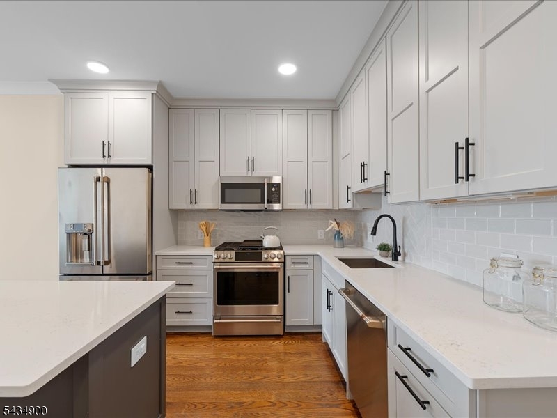 Sherman Place - Residential