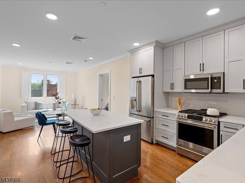 Sherman Place - Residential