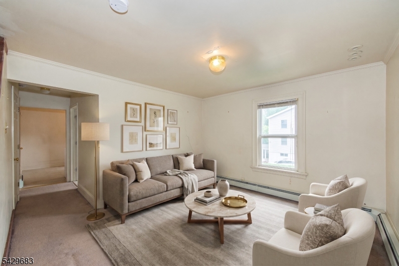 Walnut Street - Residential Income