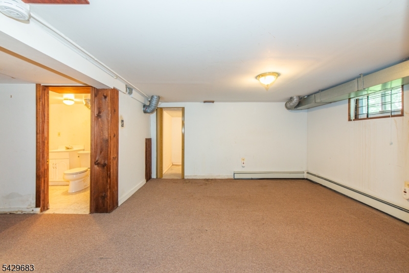 Walnut Street - Residential Income