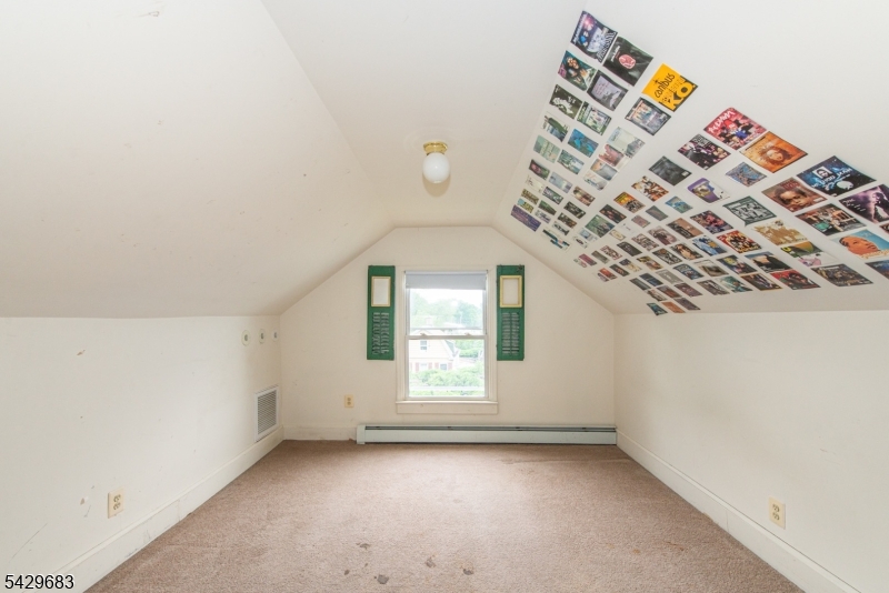Walnut Street - Residential Income