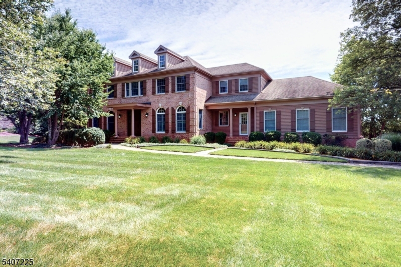 Far Hills - Residential