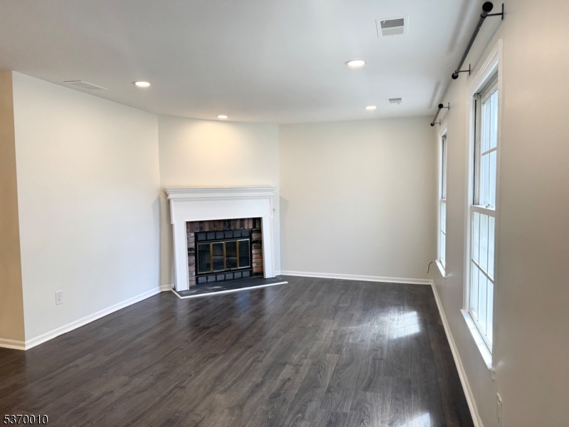 Spring Ridge - Residential Lease